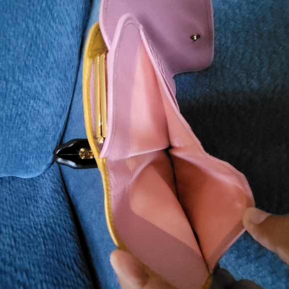 Miu Miu Two-tone Madras Bow Wallet - Picture 7 of 12